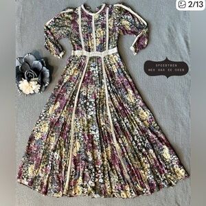 Especia Primrose Floral Maxi Dress with Cream Accents